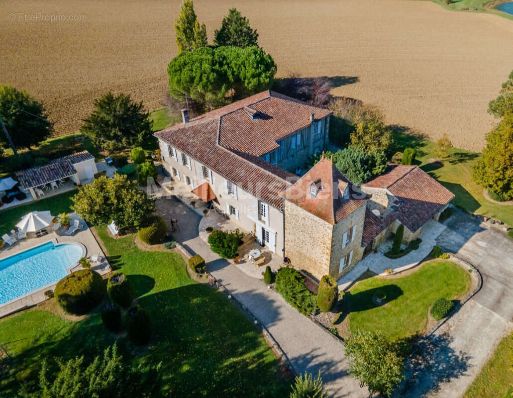 Maison à PREIGNAN