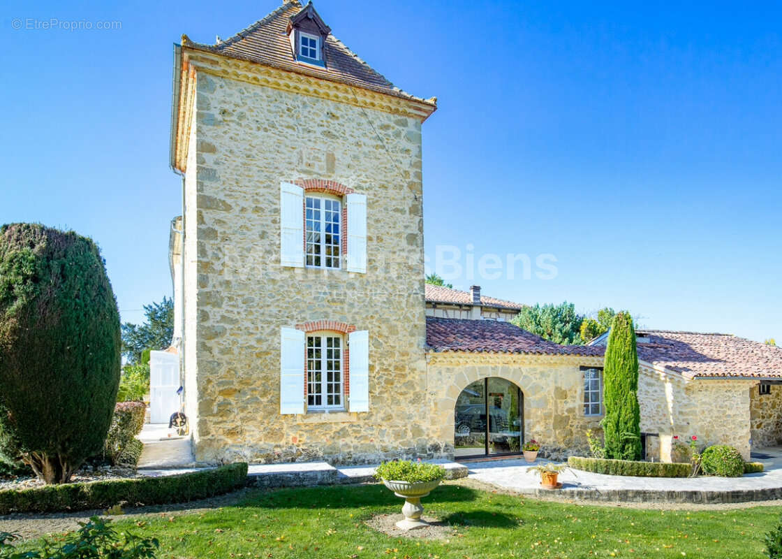 Maison à PREIGNAN