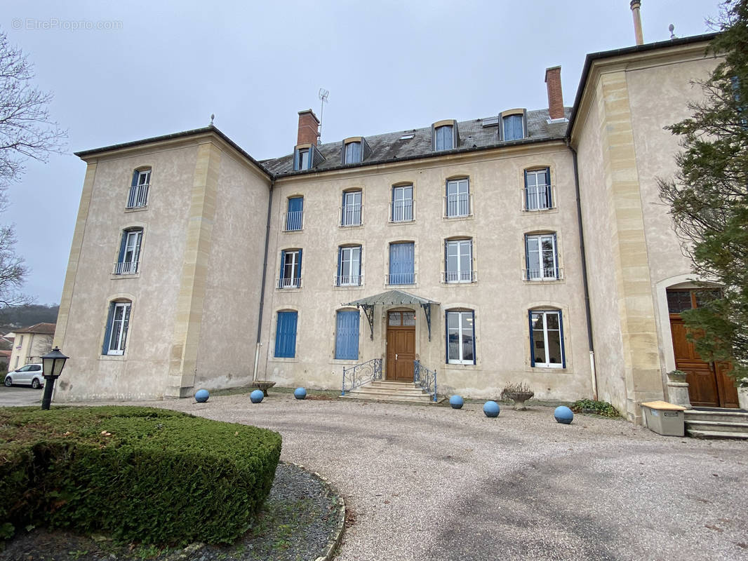 Appartement à HOUDEMONT