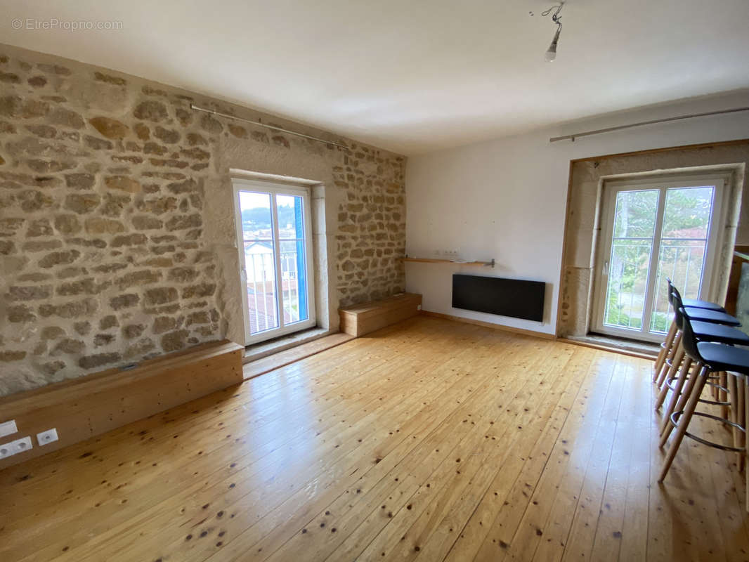 Appartement à HOUDEMONT