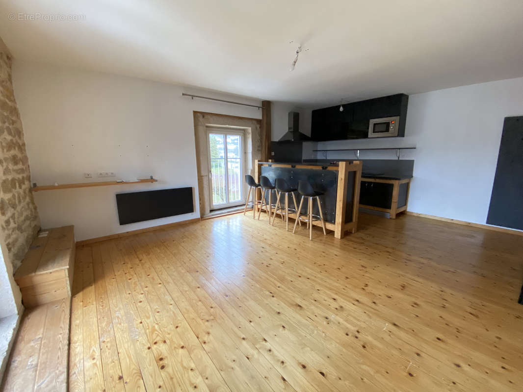 Appartement à HOUDEMONT