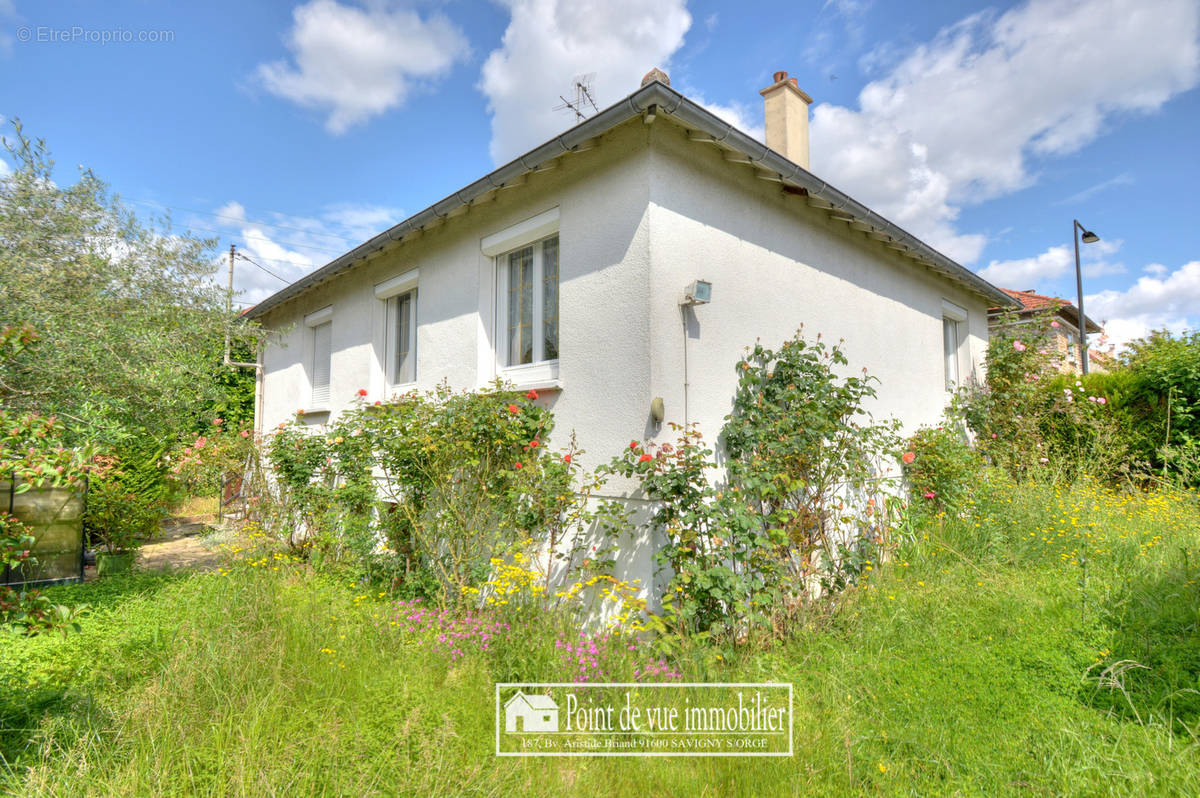 Maison à ATHIS-MONS