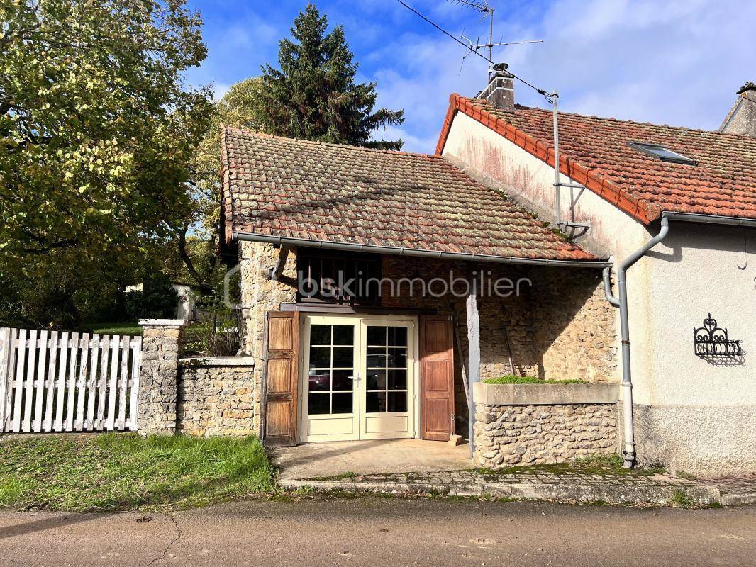 Maison à ARNAY-LE-DUC