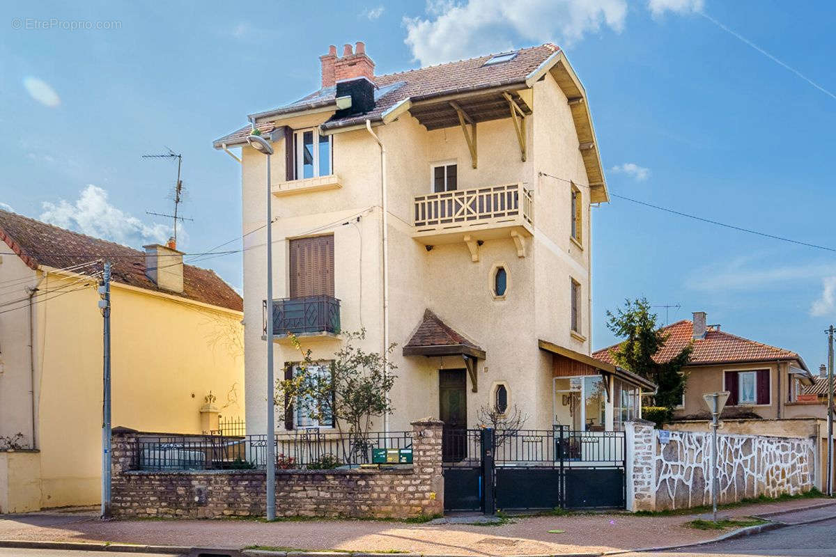 Appartement à DIJON