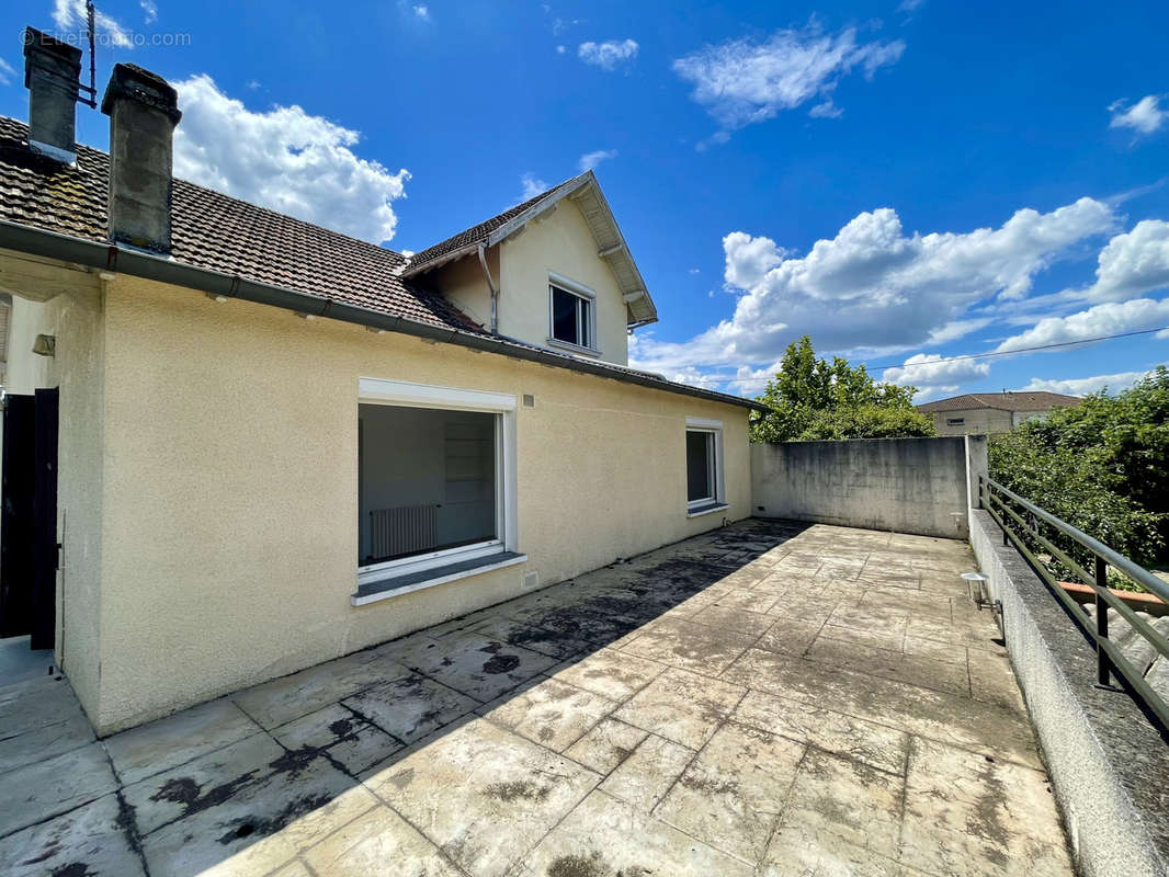 Maison à VILLENEUVE-SUR-LOT