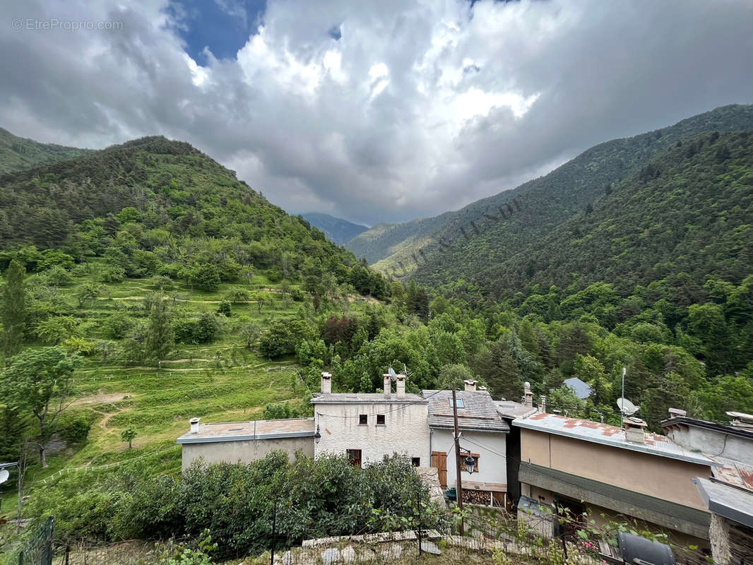 Appartement à LA BRIGUE