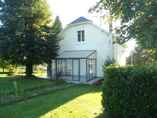 Maison à SAINT-SORNIN-LAVOLPS