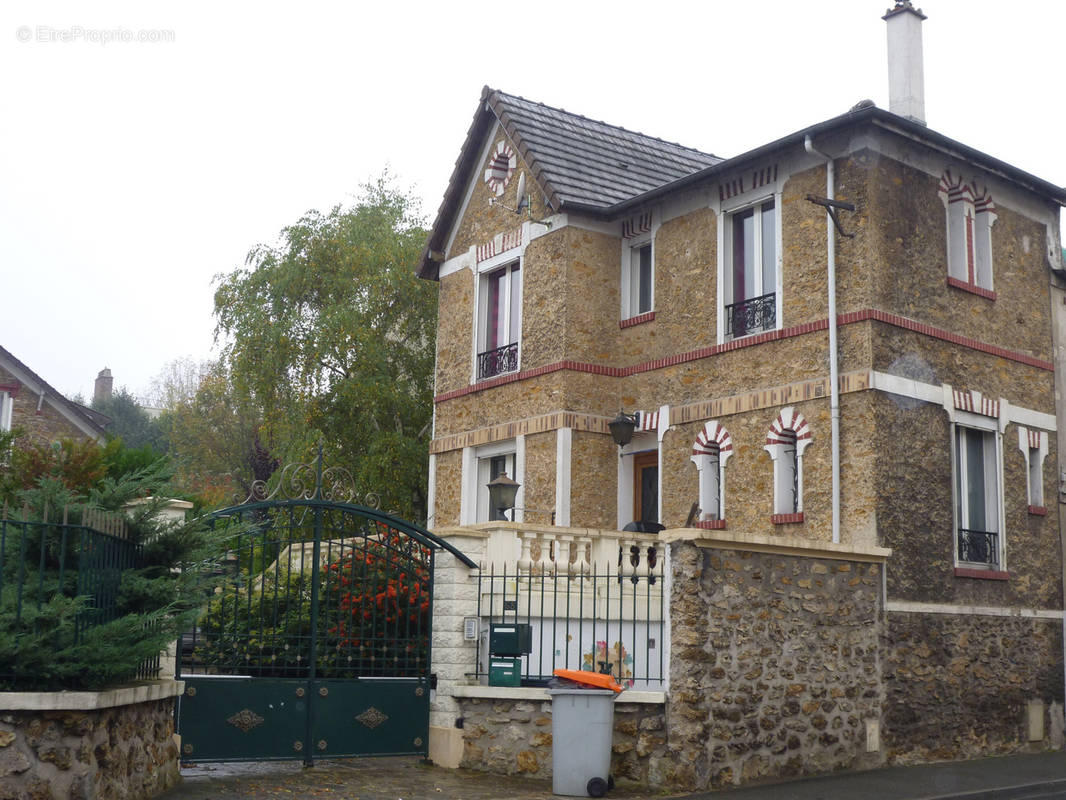 Maison à VILLEMOMBLE