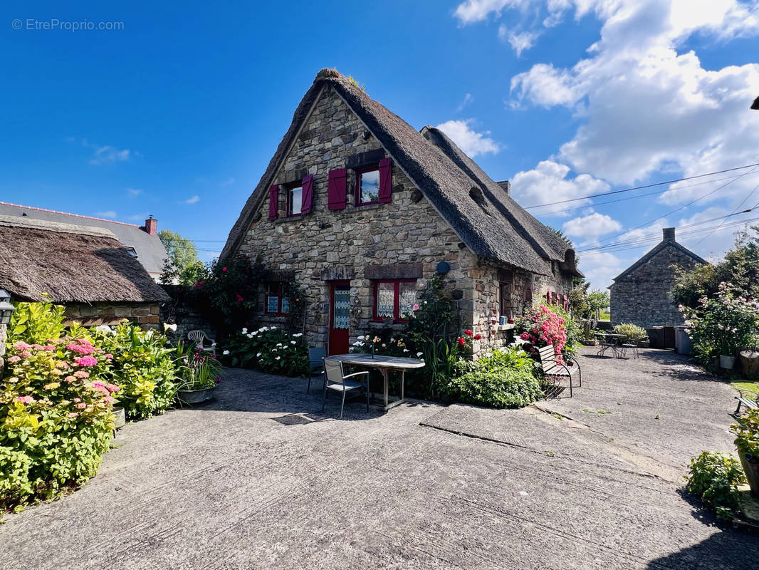 Maison à HIREL