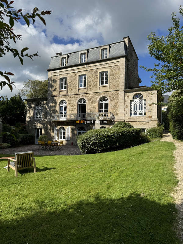 Maison à DINAN