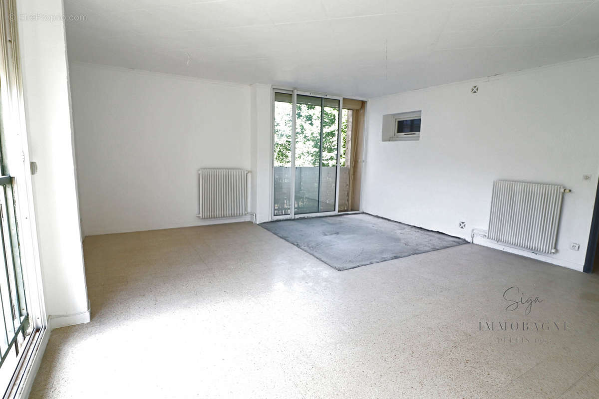 Appartement à AUBAGNE