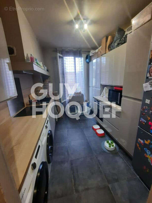 Appartement à ROSNY-SOUS-BOIS