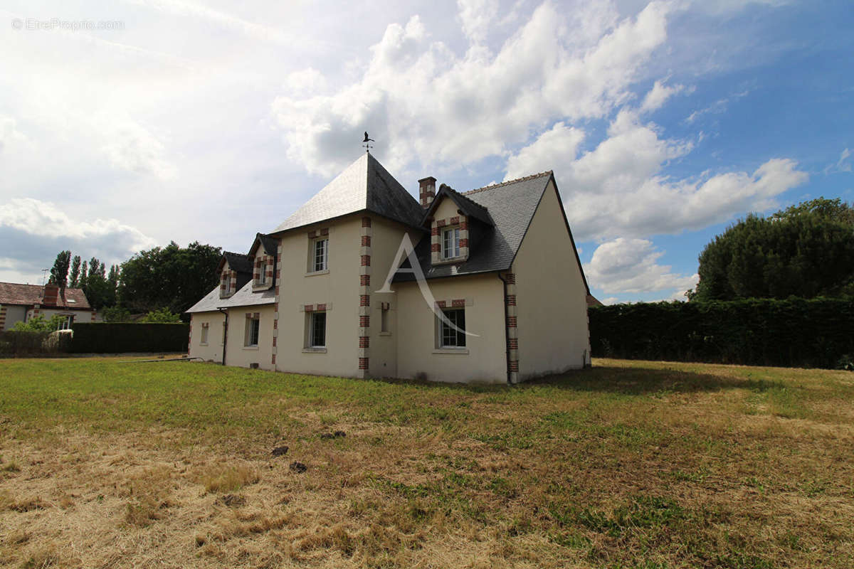 Maison à BRACIEUX