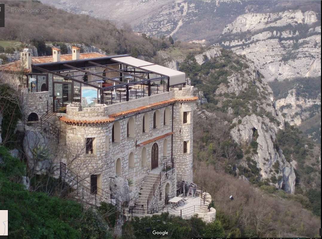 Maison à GOURDON