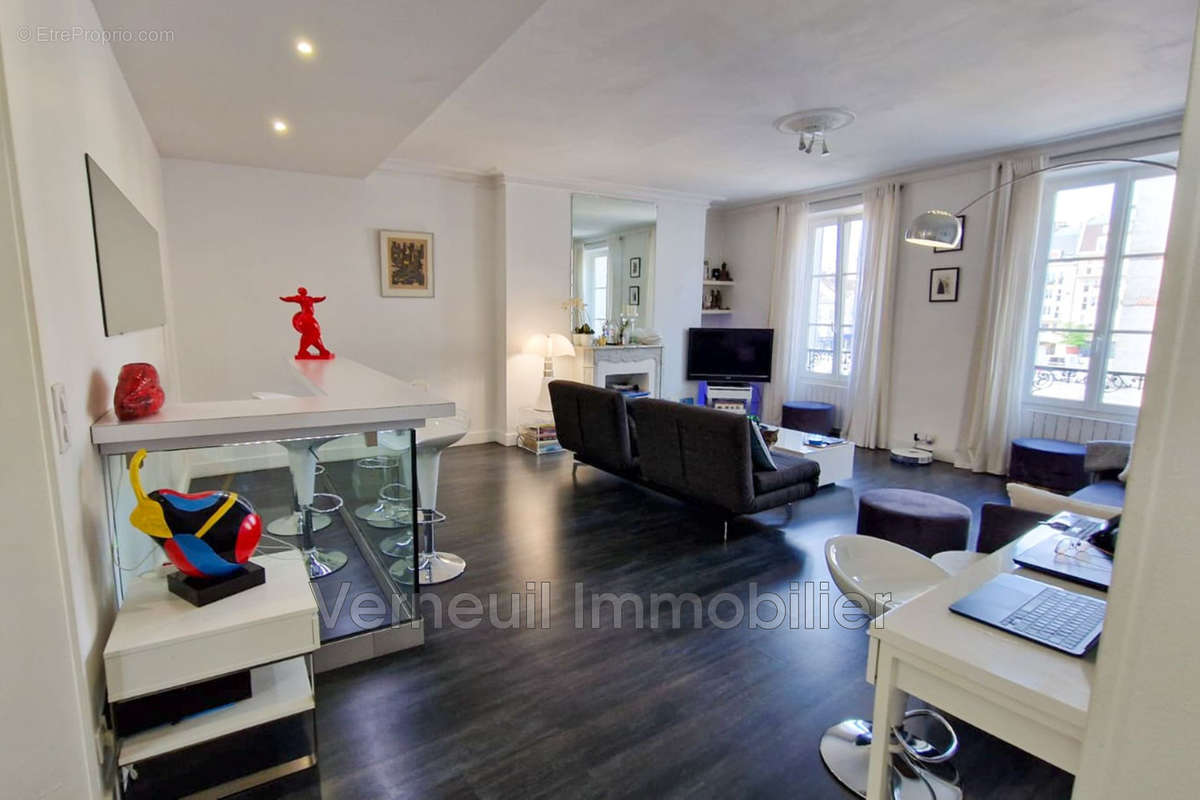 Appartement à FONTAINEBLEAU