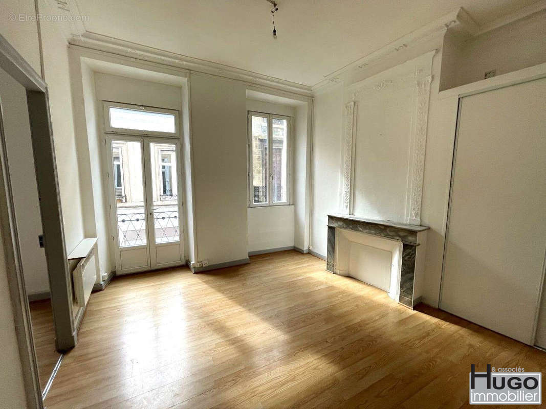 Appartement à BORDEAUX