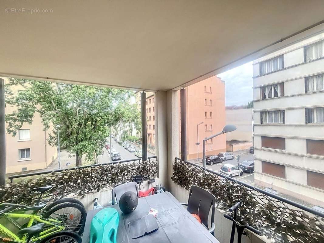 Appartement à VILLEURBANNE