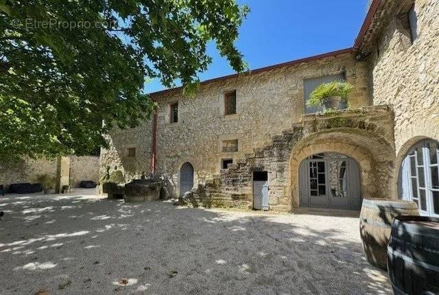 Maison à AVIGNON