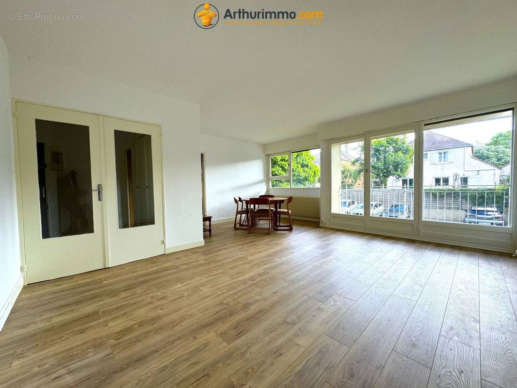 Appartement à RUEIL-MALMAISON