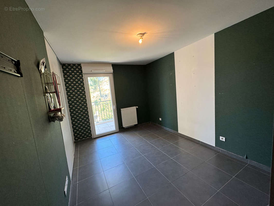 Appartement à MARSEILLE-14E