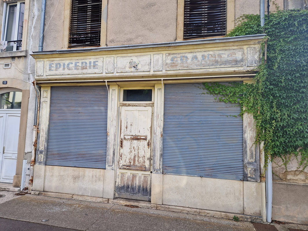 Commerce à BEAUNE