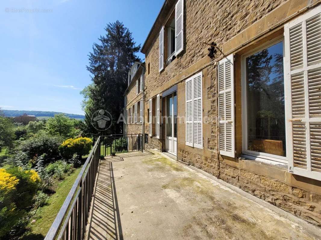 Maison à CHARLEVILLE-MEZIERES