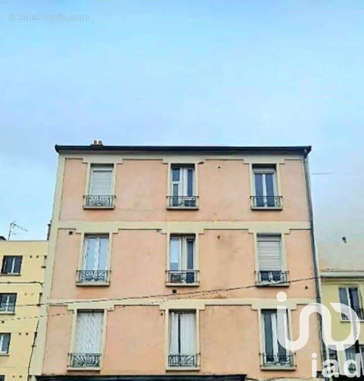 Photo 8 - Appartement à AUBERVILLIERS