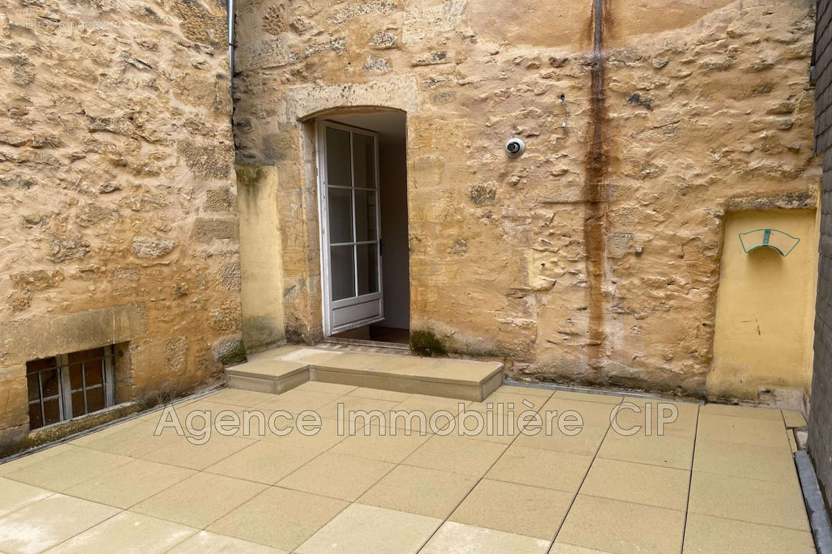 Appartement à SARLAT-LA-CANEDA