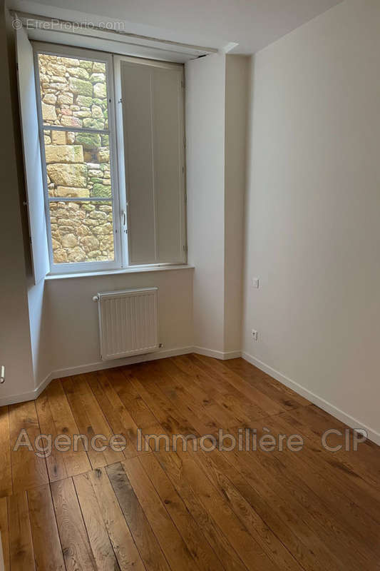 Appartement à SARLAT-LA-CANEDA