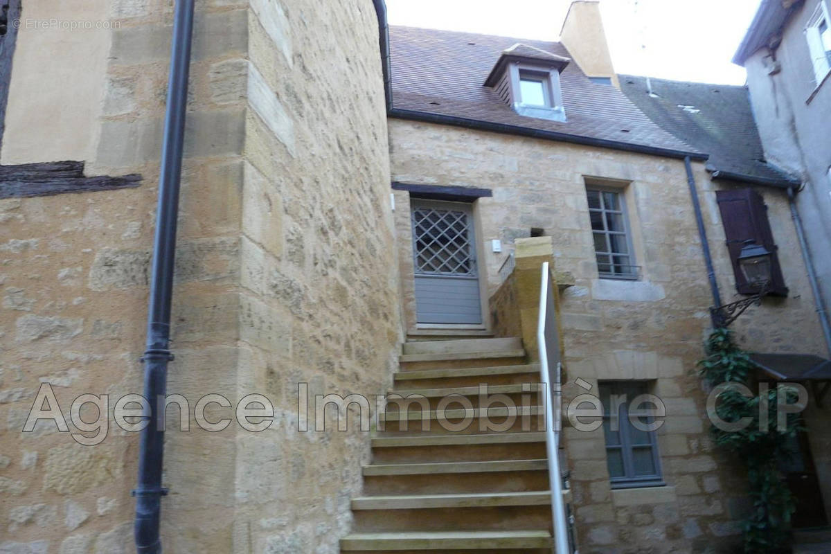 Appartement à SARLAT-LA-CANEDA