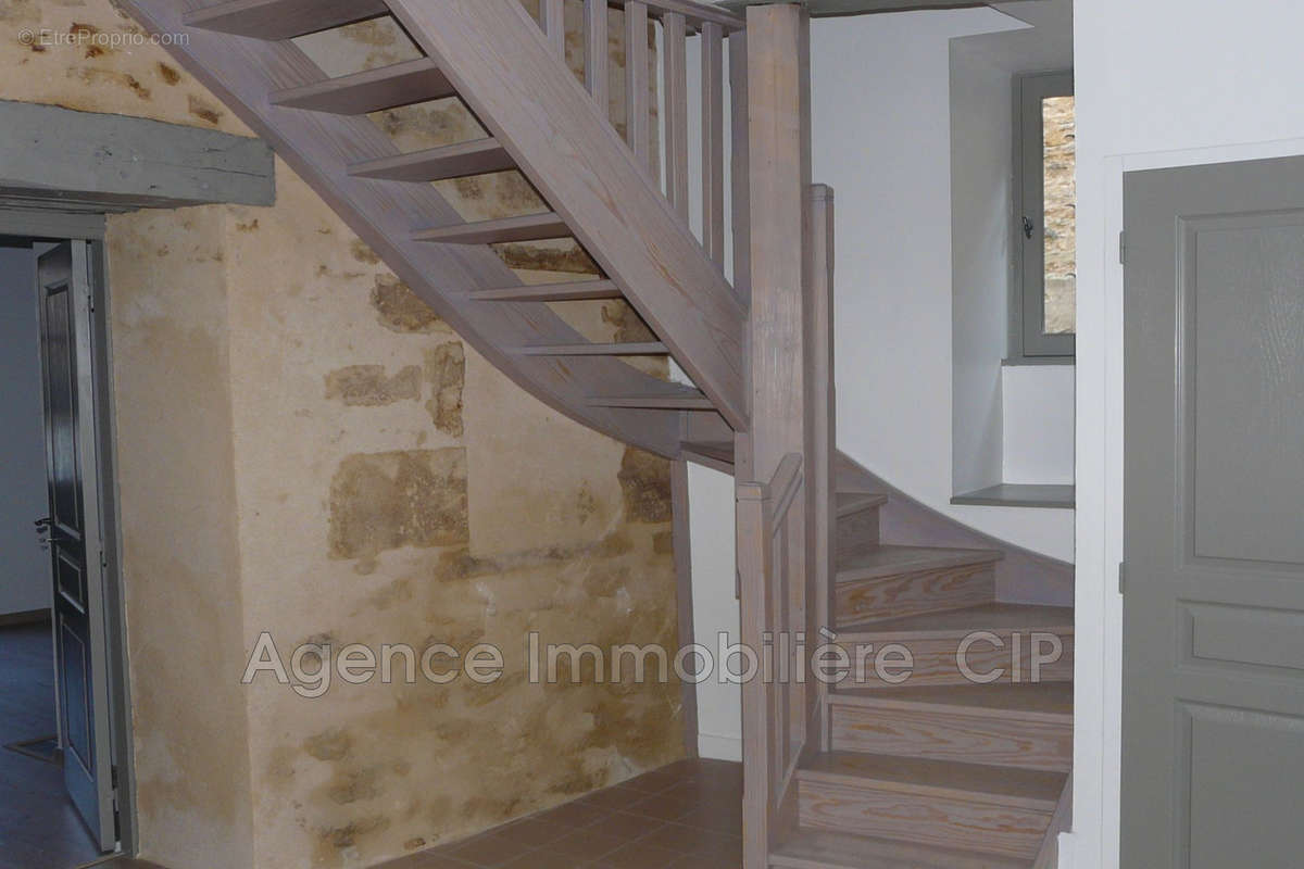 Appartement à SARLAT-LA-CANEDA