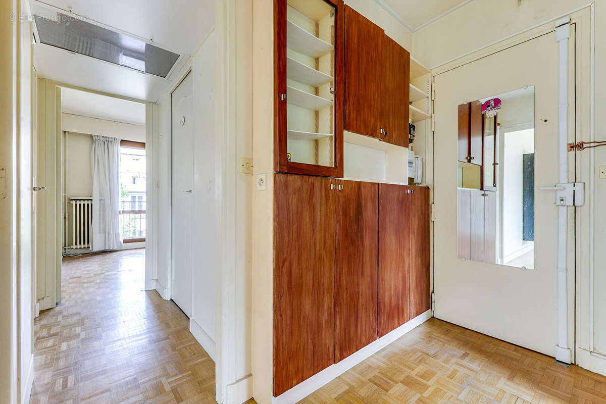 Appartement à PARIS-20E