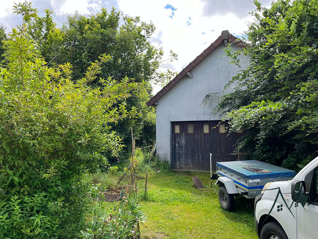 Maison à CHARENTON-DU-CHER