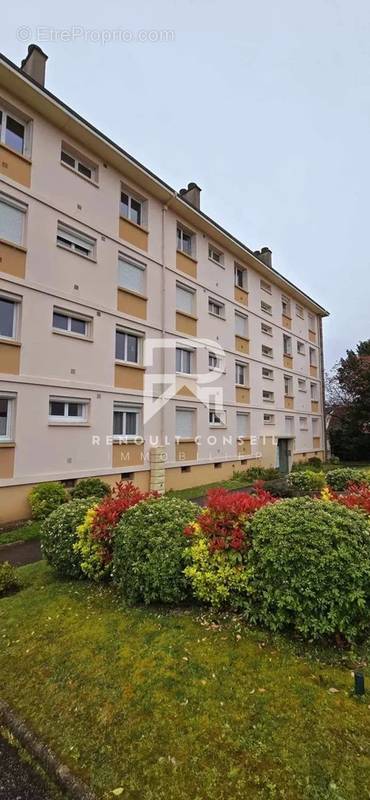 Appartement à SAINT-ETIENNE-DU-ROUVRAY