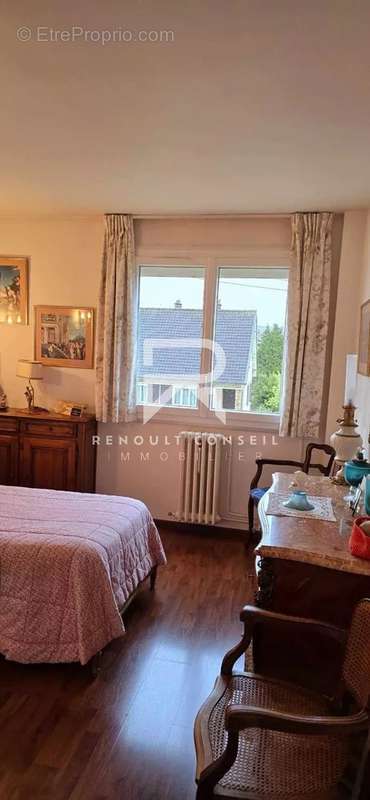 Appartement à SAINT-ETIENNE-DU-ROUVRAY