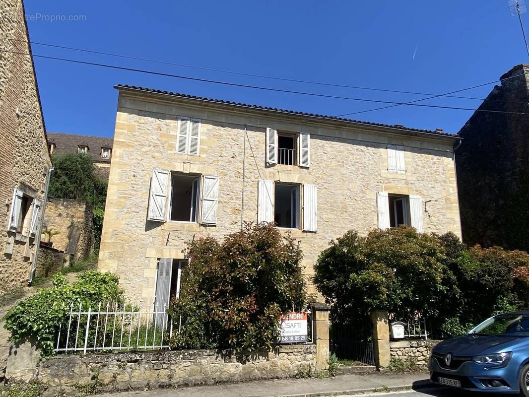 Maison à SAINT-CYPRIEN