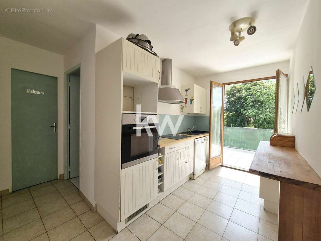 Appartement à NEUILLY-PLAISANCE