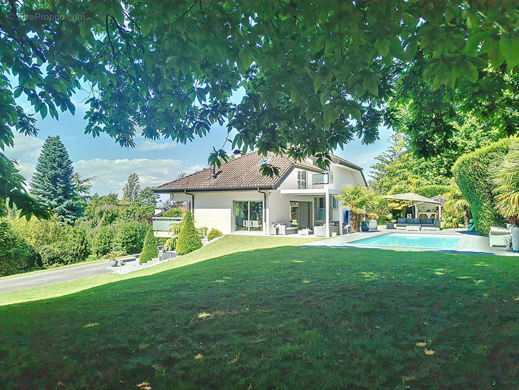 Maison à ANTHY-SUR-LEMAN