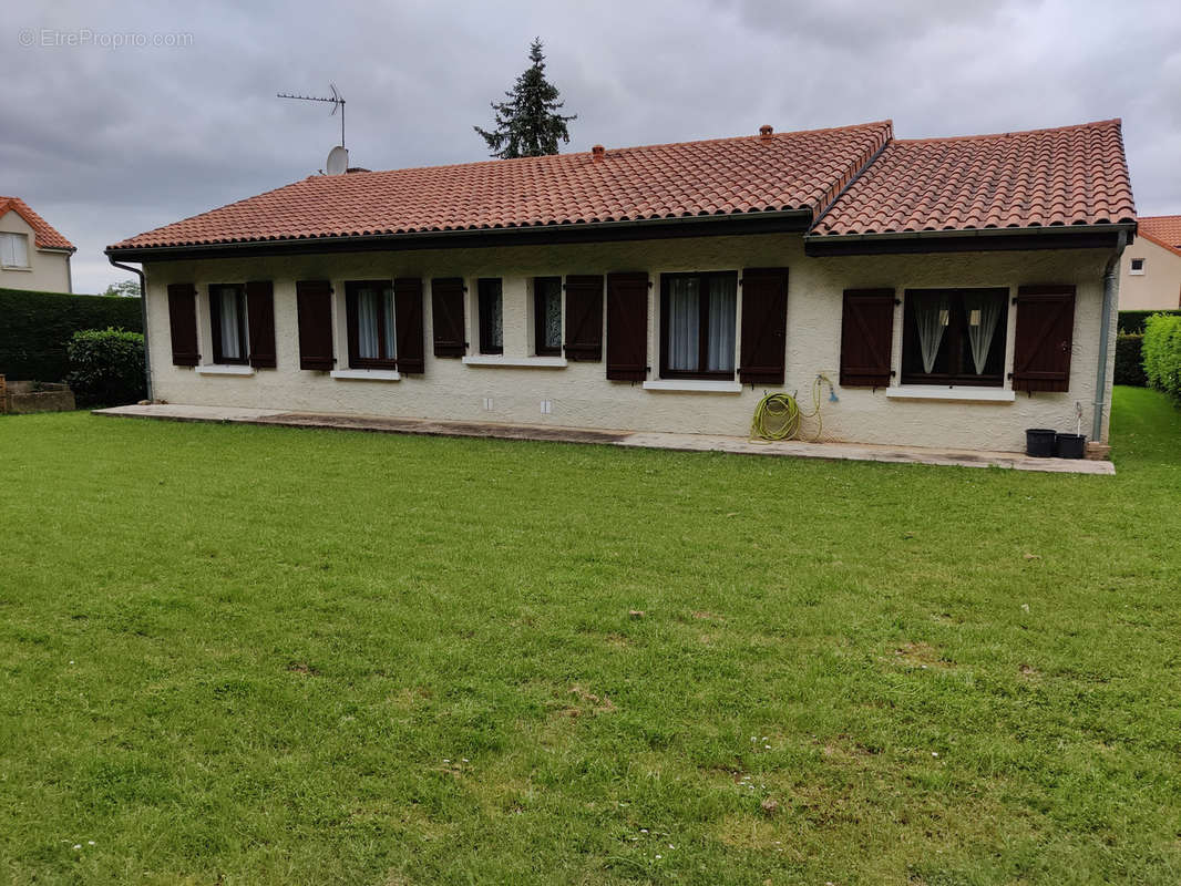 Maison à CHAUVIGNY