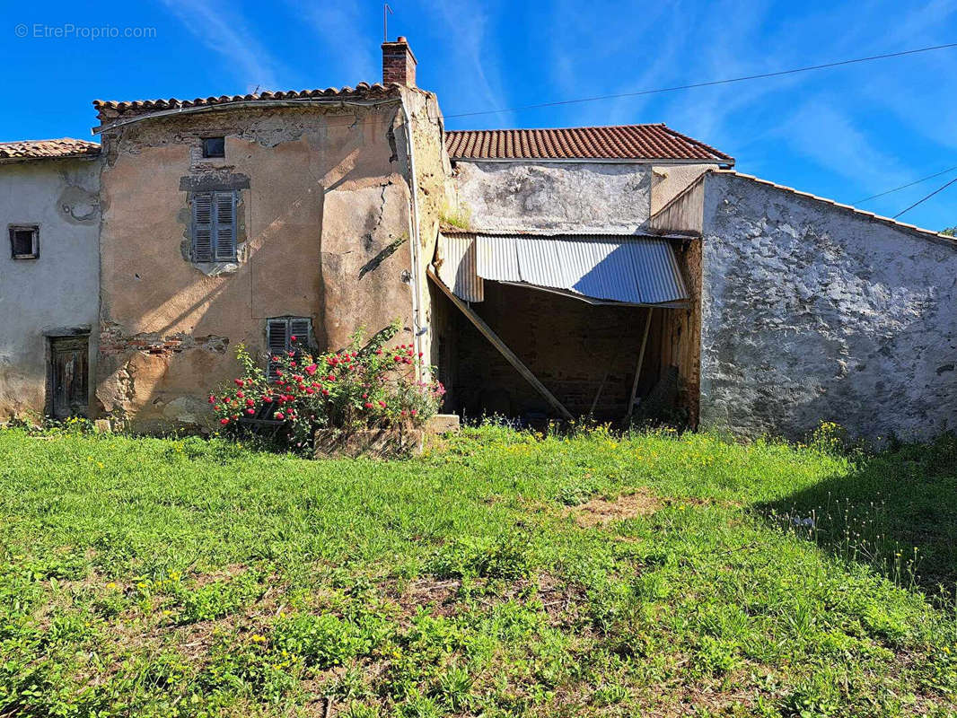 Maison à BOURNONCLE-SAINT-PIERRE