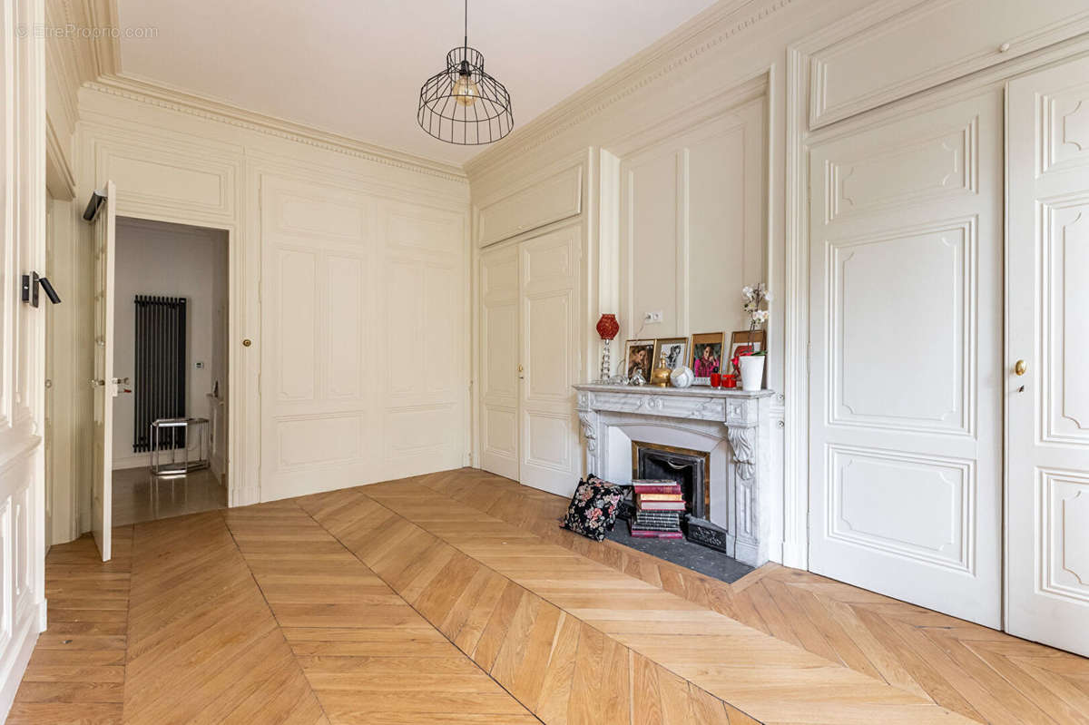 Appartement à LYON-6E