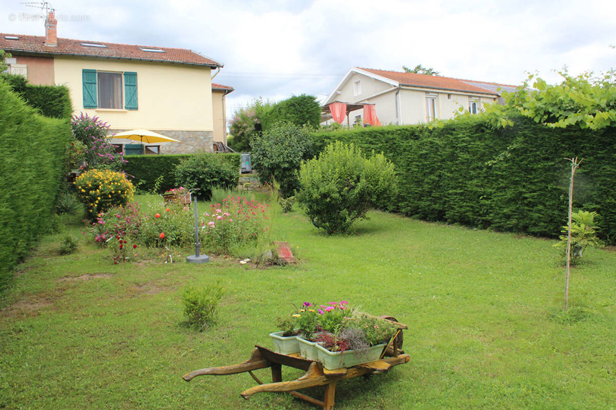 Maison à BRASSAC-LES-MINES