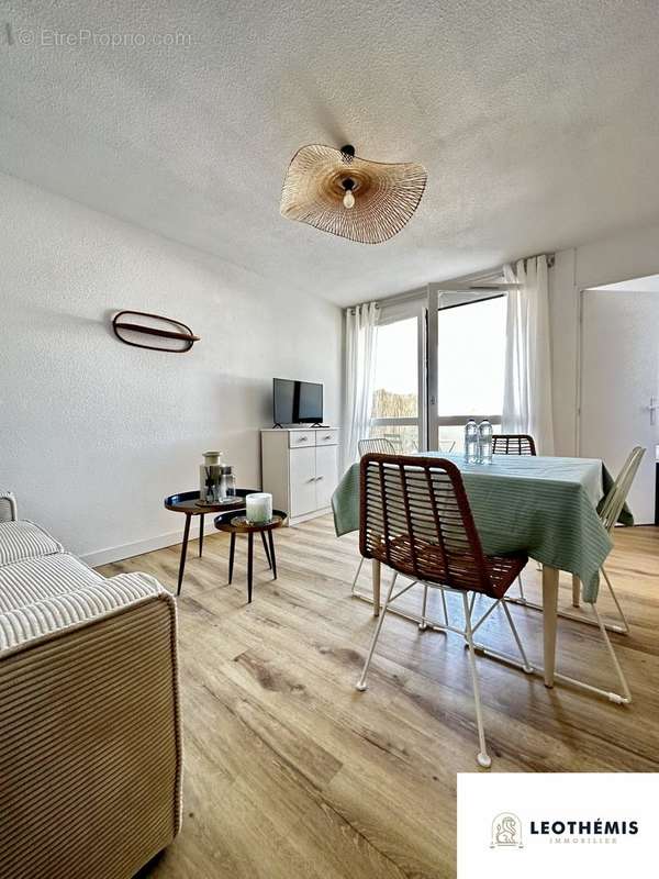 Appartement à VAUX-SUR-MER