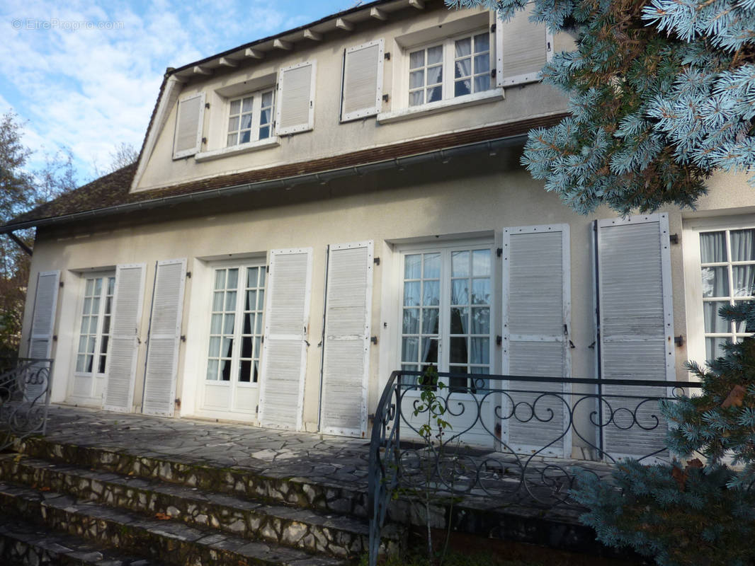 Maison à MONTMORILLON