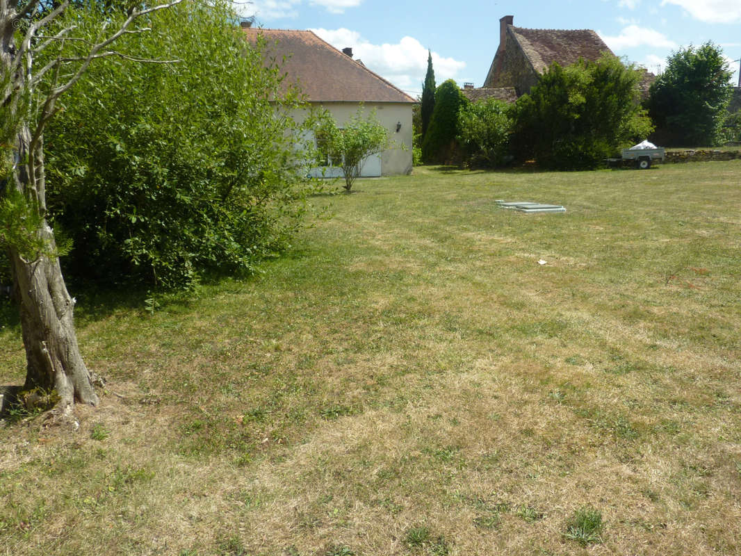 Maison à BRIGUEIL-LE-CHANTRE