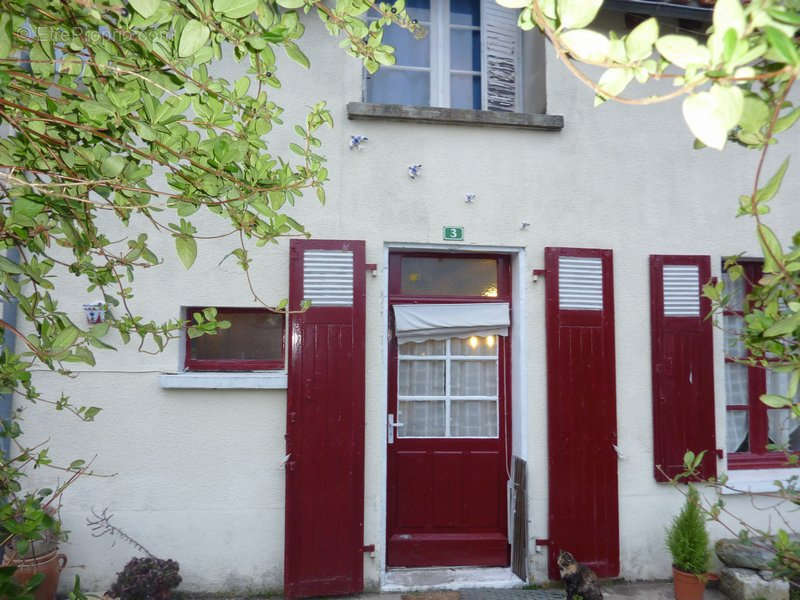 Maison à LATHUS-SAINT-REMY