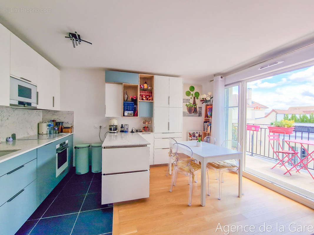 Appartement à MAISONS-LAFFITTE