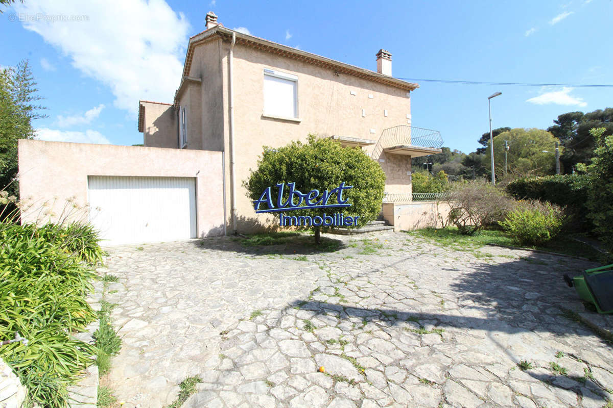 Maison à TOULON