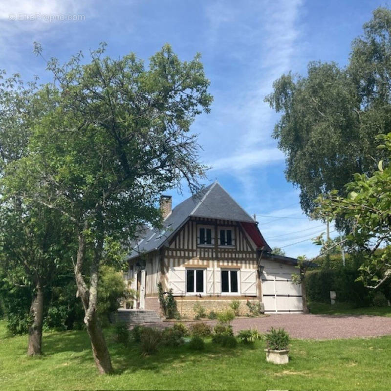 Maison à PONT-L&#039;EVEQUE