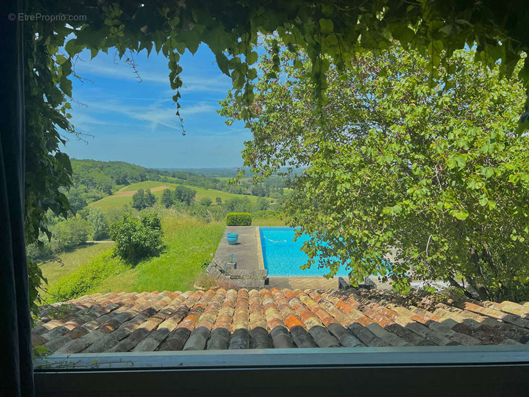 Maison à SAINT-EMILION